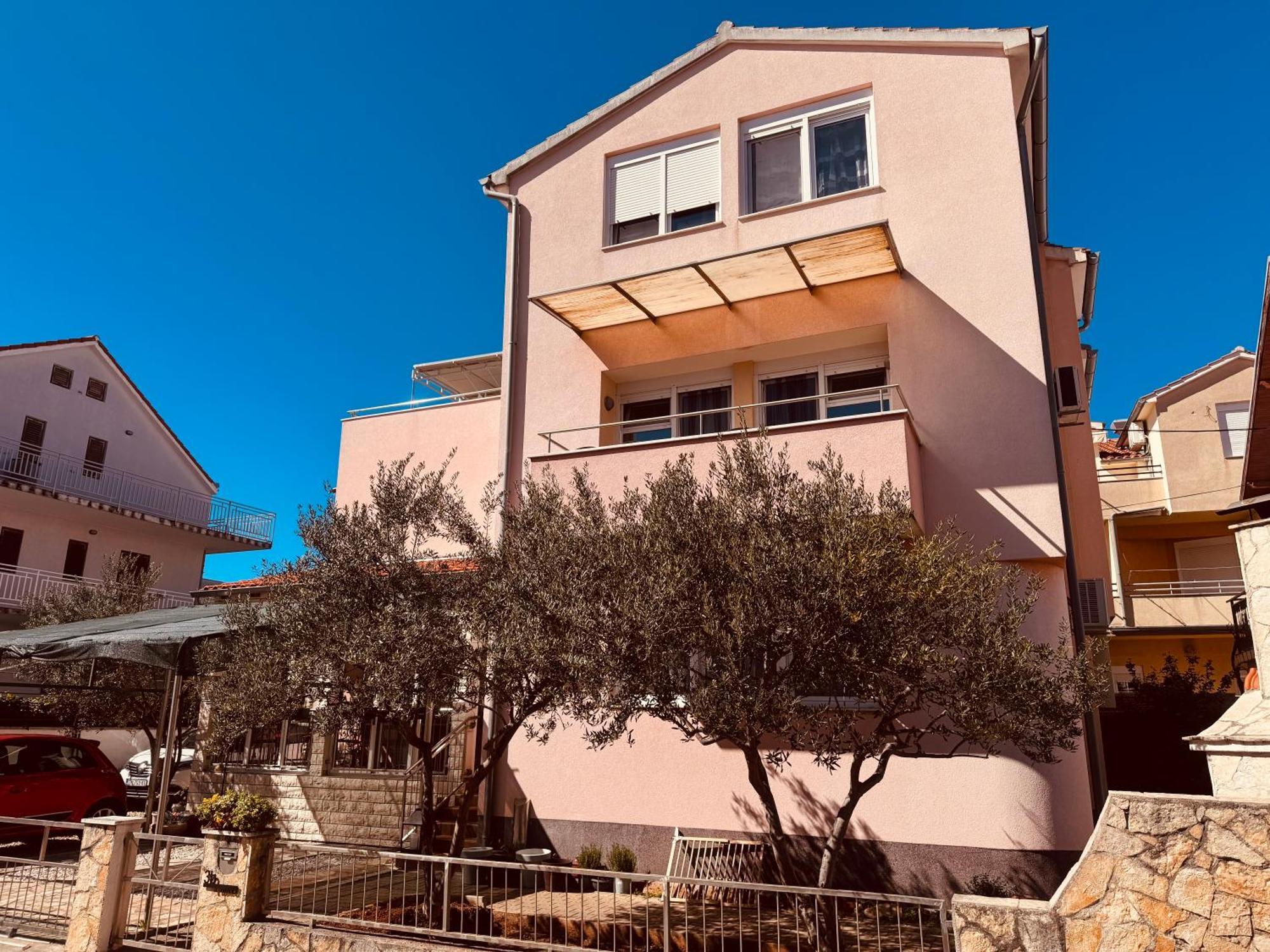 Hope Apartments Vodice Eksteriør bilde